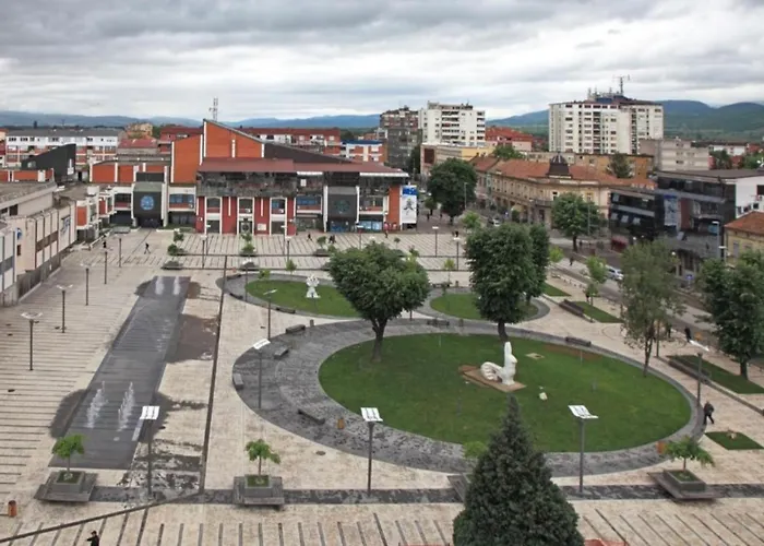 شقة Black And White *