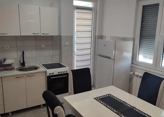 Black And White * بايرت